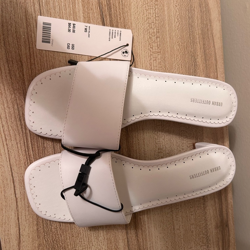 Urban Outfitters Cream Women's Sandals